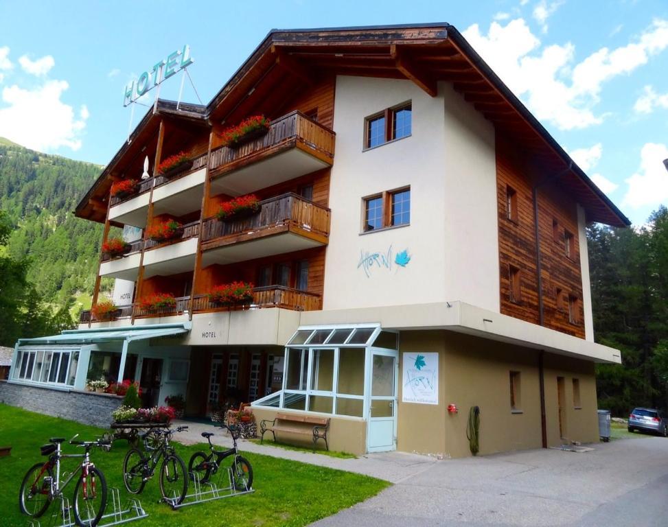 Hotel Ahorni Oberwald Esterno foto